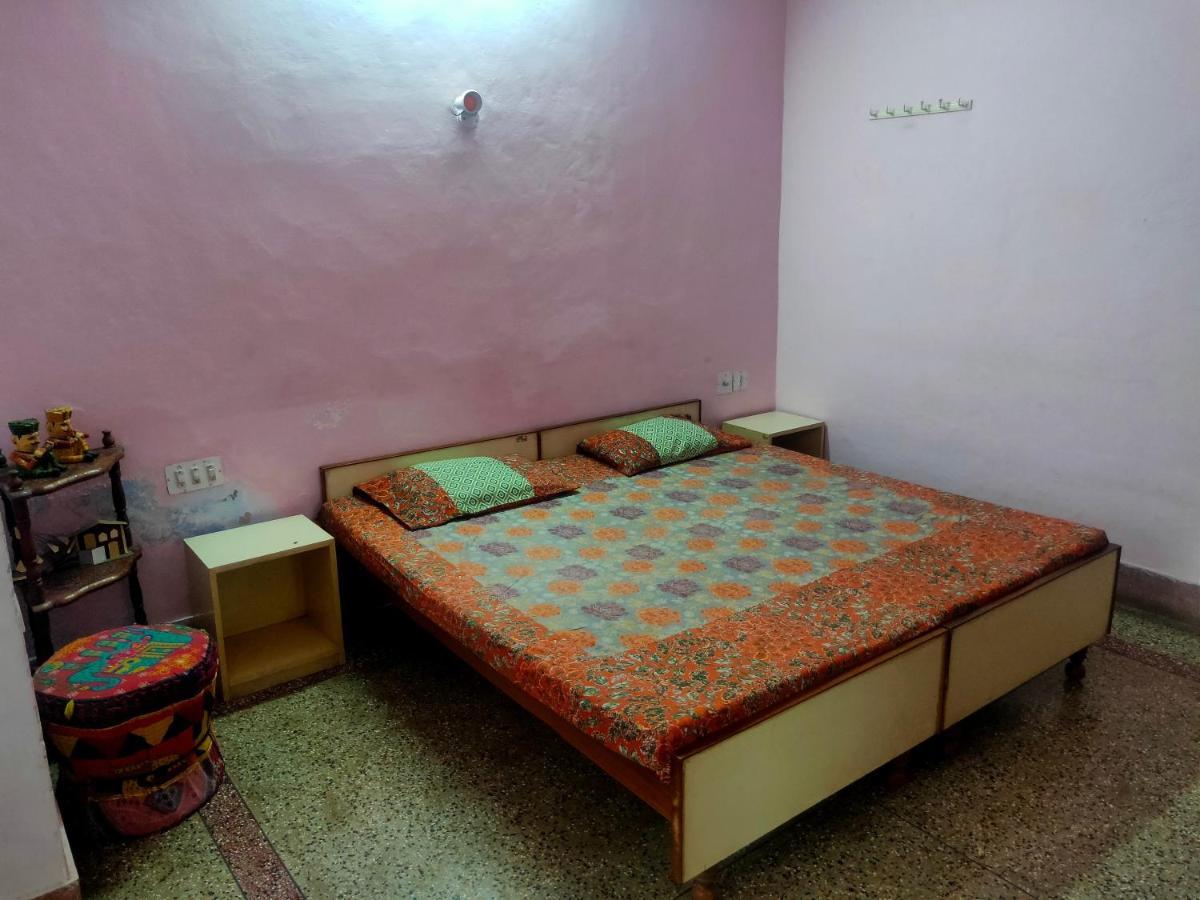 Jwala Niketan Guesthouse Private Rooms Τζαϊπούρ Εξωτερικό φωτογραφία