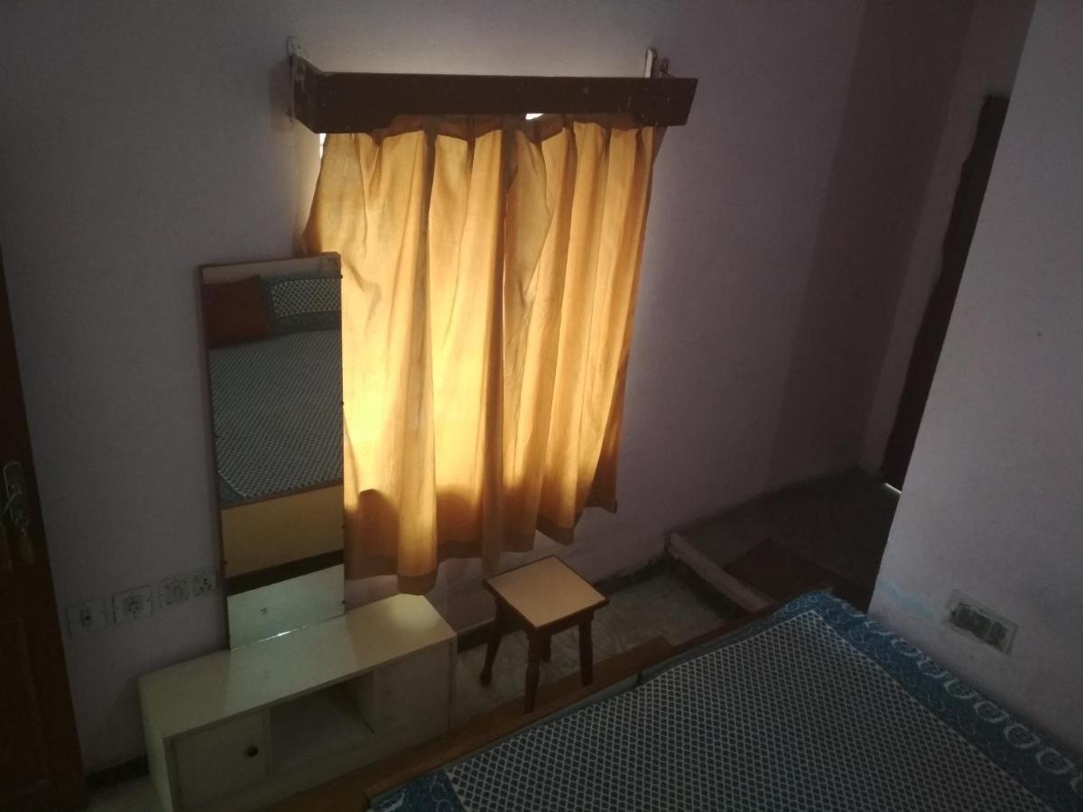 Jwala Niketan Guesthouse Private Rooms Τζαϊπούρ Εξωτερικό φωτογραφία